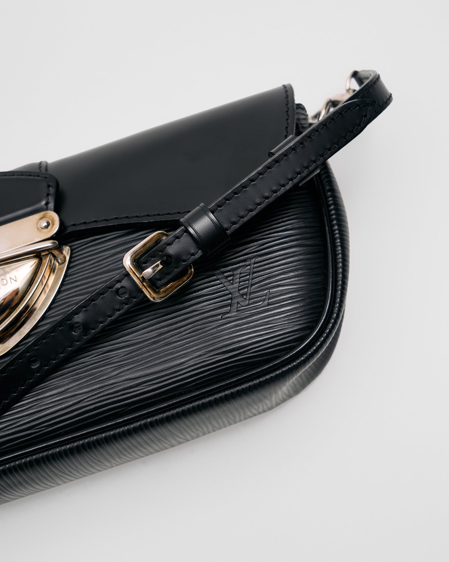 Vintage Louis Vuitton Shoulder Bag