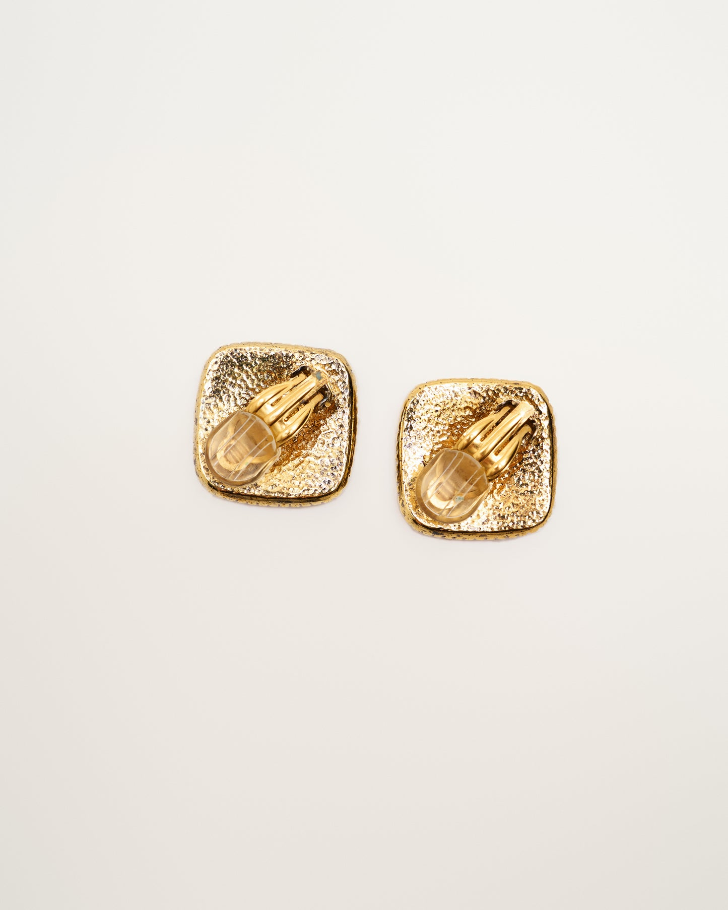 Chanel Vintage Monogram Press On’s