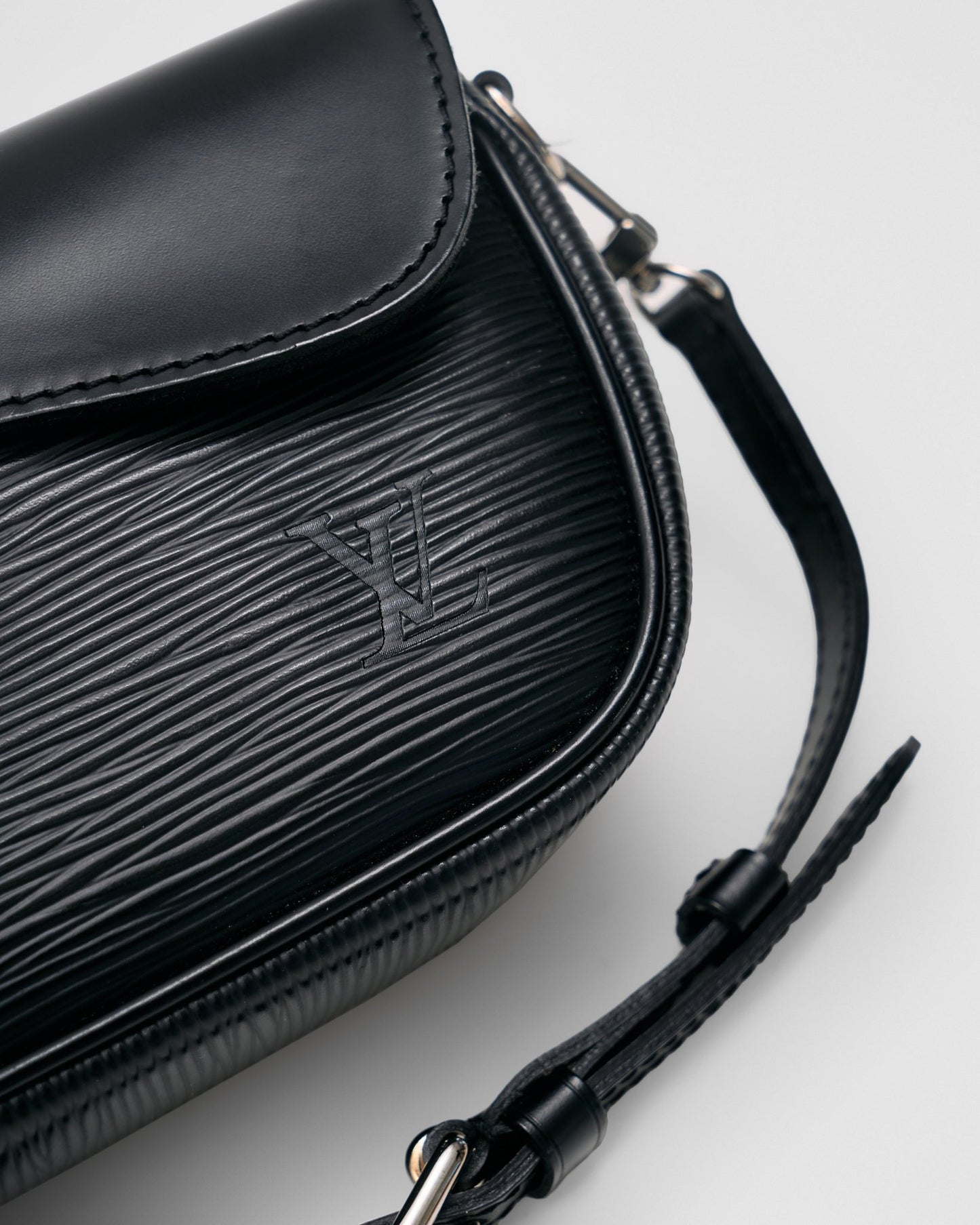 Vintage Louis Vuitton Shoulder Bag